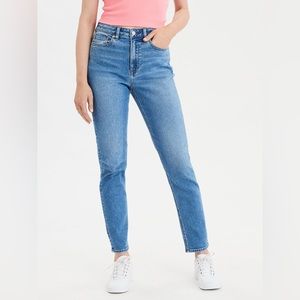 American Eagle Crop Stretch Mom Jeans